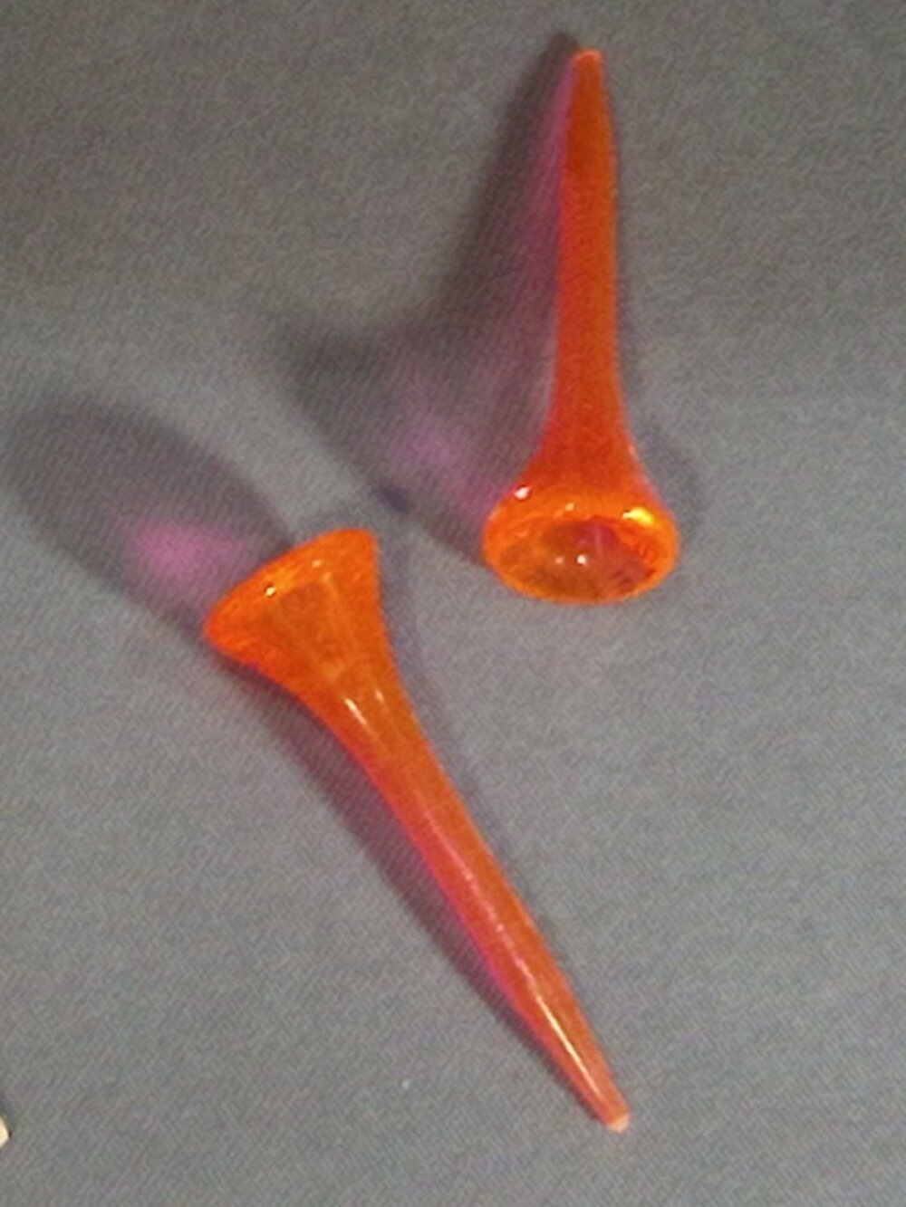 Mid-Century (1950s/60s) - Gestetner Advertising Golf Tees - Orange Translucent - Picture 7 of 16